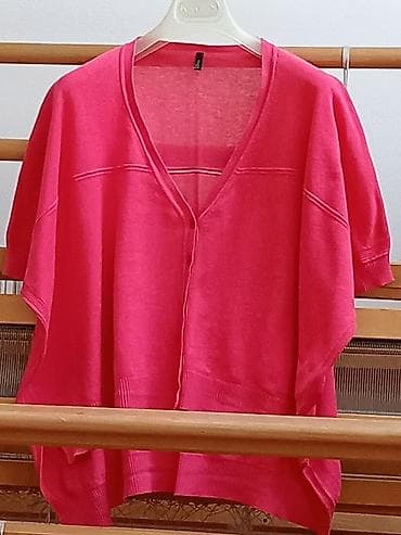 Letnja bluza - džemperčić na kopčanje bez rukava stile benetton, od na lalafo.rs Letnja bluza - džemperčić na kopčanje bez rukava stile benetton, od