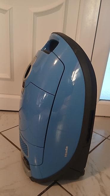 🔷️Miele Complete C3 – snažan i tih usisivač 🔹️Prodajem Miele Complete na lalafo.rs — 6 🔷️Miele Complete C3 – snažan i tih usisivač 🔹️Prodajem Miele Complete — 6