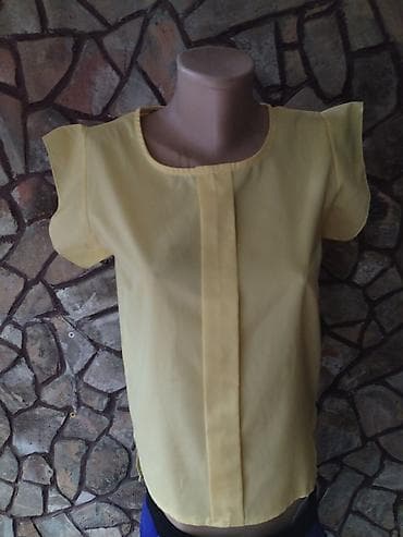 Zuta kosulja vel M
Super ocuvana na lalafo.rs — 2 Zuta kosulja vel M
Super ocuvana — 2