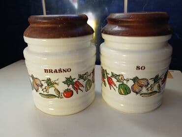 Set keramičkih kuhinjskih tegli sa drvenim poklopcima - Materijal na lalafo.rs Set keramičkih kuhinjskih tegli sa drvenim poklopcima - Materijal