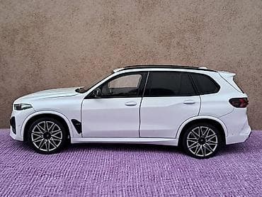Vinyl records: BMW X5M G05 LCI 1:18 /Alpine White/ NOVO! Model BMW X5M G05 LCI at lalafo.rs — 5 Vinyl records: BMW X5M G05 LCI 1:18 /Alpine White/ NOVO! Model BMW X5M G05 LCI — 5