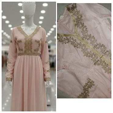 Elegantna duga haljina u nežno ružičastoj boji sa raskošnim zlatnim at lalafo.rs — 1 Elegantna duga haljina u nežno ružičastoj boji sa raskošnim zlatnim — 1