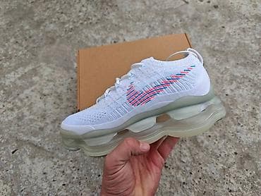 Nike patike Air Max Scorpion – bele, mrežasti gornjište i masivni na lalafo.rs — 3 Nike patike Air Max Scorpion – bele, mrežasti gornjište i masivni — 3