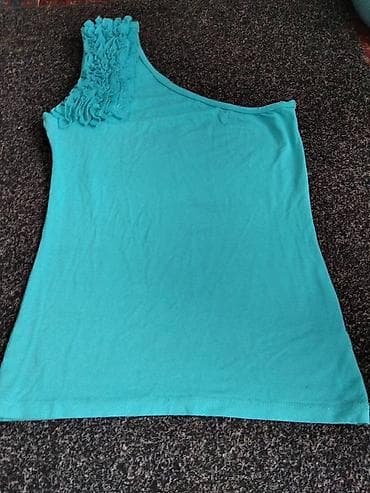 Majica vel.S u super stanju na lalafo.rs — 1 Majica vel.S u super stanju — 1