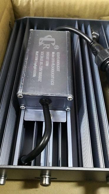 100w led reflektor lin.cob profesionalni eq1000W. RASPRODAJA POŽURITE na lalafo.rs — 7 100w led reflektor lin.cob profesionalni eq1000W. RASPRODAJA POŽURITE — 7