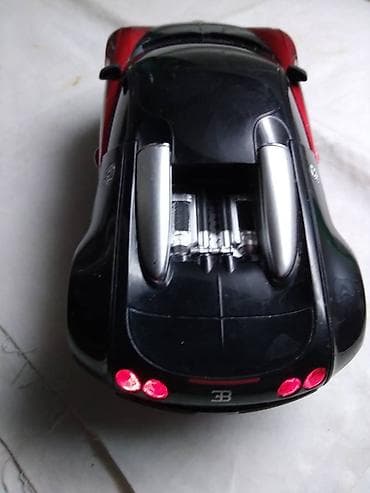 Na daljinski autic Bugatti razmera 1:24 sa daljinskim bez at lalafo.rs — 3 Na daljinski autic Bugatti razmera 1:24 sa daljinskim bez — 3