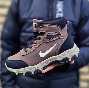 Boots: NIke Outdoor
41 do 46
3400 at lalafo.rs — 1 Boots: NIke Outdoor
41 do 46
3400 — 1
