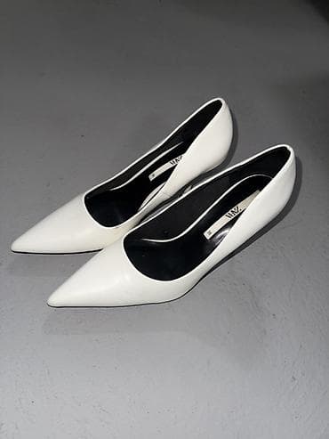 Elegantne ženske salonke – ZARA - Model: klasične špic cipele - Boja na lalafo.rs — 1 Elegantne ženske salonke – ZARA - Model: klasične špic cipele - Boja — 1