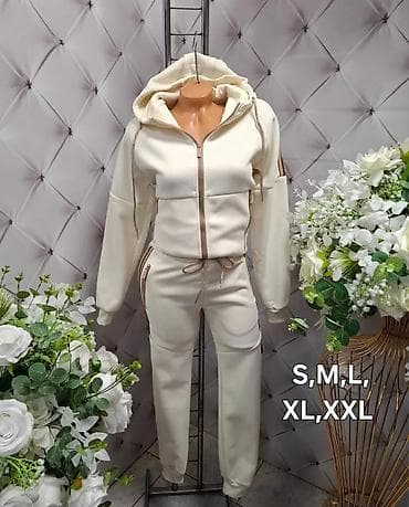 zenske broj: Dva-deo ženski komplet trenerke sa kapuljačom gs - Model: gornji deo at lalafo.rs — 1 zenske broj: Dva-deo ženski komplet trenerke sa kapuljačom gs - Model: gornji deo — 1