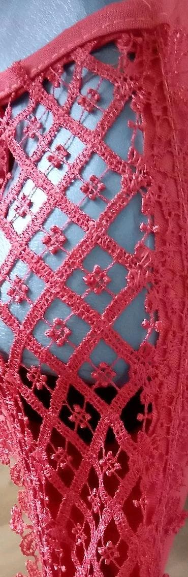 dve suknje po: Dve ženske majice dugih rukava. 1) Bela majica “Sunshine” - Boja at lalafo.rs — 4 dve suknje po: Dve ženske majice dugih rukava. 1) Bela majica “Sunshine” - Boja — 4