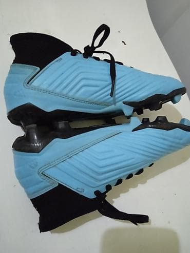 Sports & Leisure: Lepo ocuvane Adidas Predator kopačke – broj 33 - Model: Adidas at lalafo.rs — 5 Sports & Leisure: Lepo ocuvane Adidas Predator kopačke – broj 33 - Model: Adidas — 5