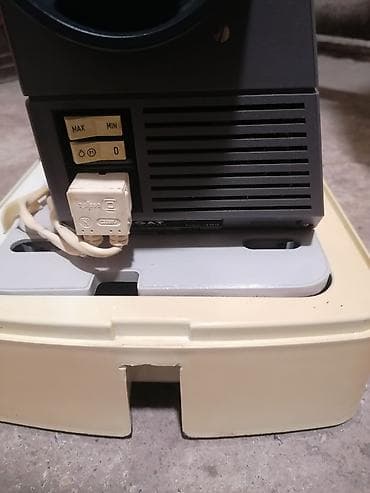 Šivaća mašina Bagat Danica Electronic – EXTRAMATIC - Tip: elektronska na lalafo.rs — 4 Šivaća mašina Bagat Danica Electronic – EXTRAMATIC - Tip: elektronska — 4