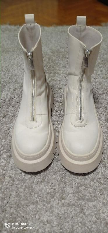 Ženske čizme sa debljim đonom – krem/bela boja - Model: gležnjače sa na lalafo.rs — 2 Ženske čizme sa debljim đonom – krem/bela boja - Model: gležnjače sa — 2