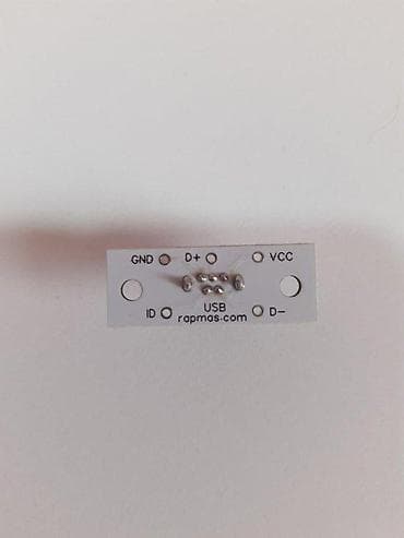 zenske broj: Vertikalni USB mini ženski PCB modul za panelsku montažu. Ovaj USB at lalafo.rs — 3 zenske broj: Vertikalni USB mini ženski PCB modul za panelsku montažu. Ovaj USB — 3