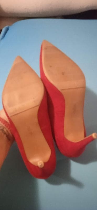 Ženske salonke na štiklu – crvene - Model: klasične salonke sa na lalafo.rs — 4 Ženske salonke na štiklu – crvene - Model: klasične salonke sa — 4