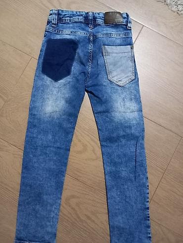 Tcr jeans farmerke br 8 bukvalno nove na lalafo.rs — 2 Tcr jeans farmerke br 8 bukvalno nove — 2
