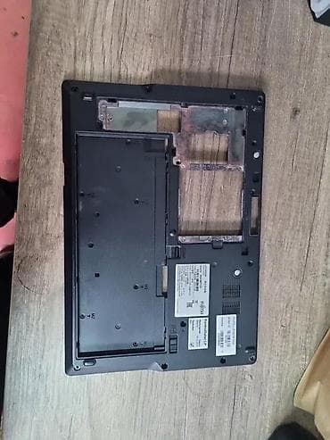 Donje kuciste za Fujitsu E548.
✨ Dobro stanje na lalafo.rs Donje kuciste za Fujitsu E548.
✨ Dobro stanje