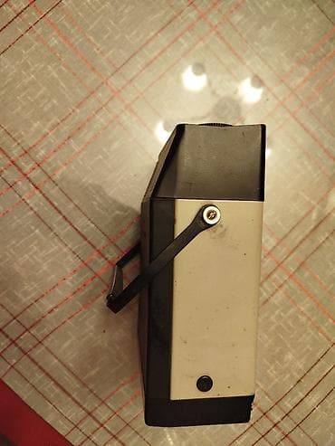 Retro televizor stari mali tv. Nepoznato stanje. Dijagonala ekrana na lalafo.rs — 4 Retro televizor stari mali tv. Nepoznato stanje. Dijagonala ekrana — 4