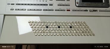 Guitars: Prodajem Korg Pa2x Pro u izvanrednom stanju, vrlo malo je korišćen at lalafo.rs — 9 Guitars: Prodajem Korg Pa2x Pro u izvanrednom stanju, vrlo malo je korišćen — 9