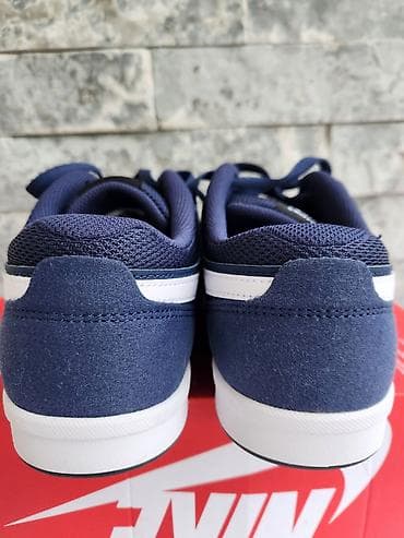 Patike Nike 42,5 vel, original,uvoz iz Nemacke na lalafo.rs — 2 Patike Nike 42,5 vel, original,uvoz iz Nemacke — 2