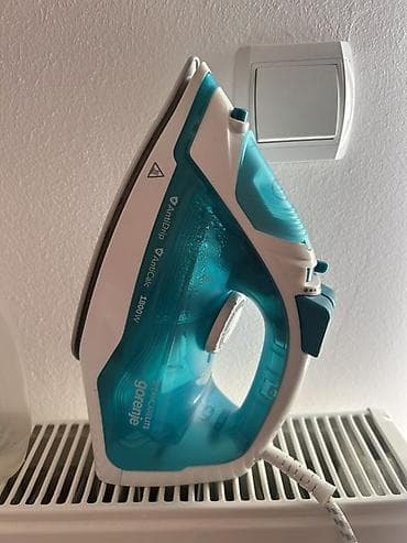 Gorenje parna pegla 1800 W - Snaga: 1800 W za brzo zagrevanje i na lalafo.rs Gorenje parna pegla 1800 W - Snaga: 1800 W za brzo zagrevanje i