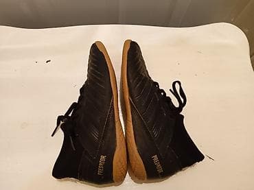 Odlicno ocuvane Adidas Predator 34 – patike za fudbal u sali (indoor) na lalafo.rs — 4 Odlicno ocuvane Adidas Predator 34 – patike za fudbal u sali (indoor) — 4