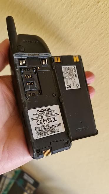 Lot starih Nokia mobilnih telefona – 3 kom U kompletu su: - Nokia na lalafo.rs — 8 Lot starih Nokia mobilnih telefona – 3 kom U kompletu su: - Nokia — 8