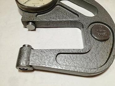 Mikrometar Mikrometar 0-25mm (0,1mm) za plocaste materijale Stara na lalafo.rs — 2 Mikrometar Mikrometar 0-25mm (0,1mm) za plocaste materijale Stara — 2