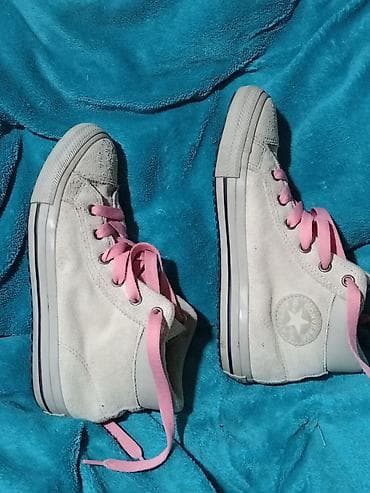 Converse All Star junior patike – visoki model - Broj: EU 35 (US 3 / na lalafo.rs — 4 Converse All Star junior patike – visoki model - Broj: EU 35 (US 3 / — 4