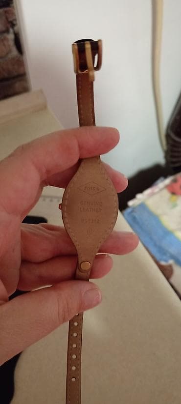 Fossil ženski ručni sat sa kožnim kaišem - Brend: FOSSIL - Kućište na lalafo.rs — 2 Fossil ženski ručni sat sa kožnim kaišem - Brend: FOSSIL - Kućište — 2