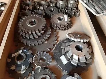 Glodala, razvrtači, alat, prodaja iz radionice 🔧 Nesto glodala na lalafo.rs — 3 Glodala, razvrtači, alat, prodaja iz radionice 🔧 Nesto glodala — 3