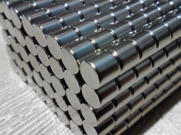 Hammers: Samo poziv sms viber za dogovor 064-012-1234 na kp poruke ne odgovaram at lalafo.rs — 4 Hammers: Samo poziv sms viber za dogovor 064-012-1234 na kp poruke ne odgovaram — 4