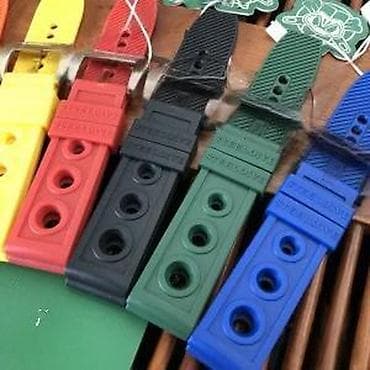 Steeldives SD2201 narukvica za sat - Plava - 20mm / 22mm Opis: Model na lalafo.rs — 6 Steeldives SD2201 narukvica za sat - Plava - 20mm / 22mm Opis: Model — 6