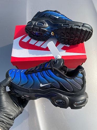 Nike air max tn patike A klasa NOVO Novo Brojevi 41 do 46 fb Moja na lalafo.rs Nike air max tn patike A klasa NOVO Novo Brojevi 41 do 46 fb Moja