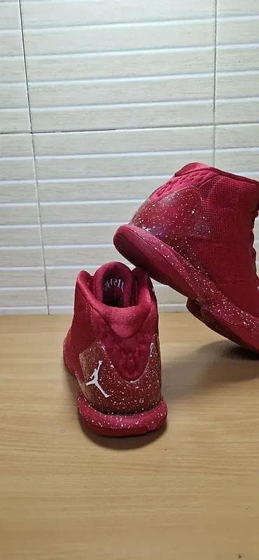 Nike Jordan Super Fly 4 (br.42) patike su u extra stanju kao što se na lalafo.rs — 6 Nike Jordan Super Fly 4 (br.42) patike su u extra stanju kao što se — 6