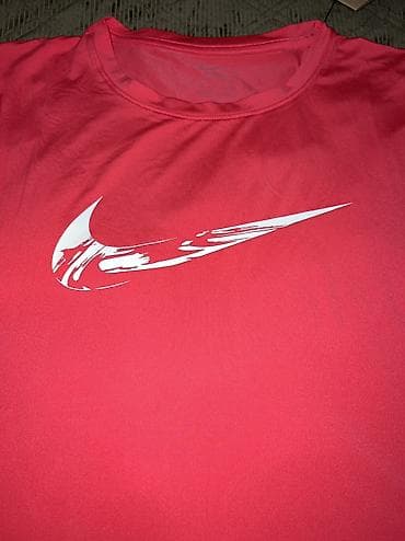 NIKE One Women's Dri-FIT Short-Sleeve Graphic Running Top vel. S na lalafo.rs — 5 NIKE One Women's Dri-FIT Short-Sleeve Graphic Running Top vel. S — 5