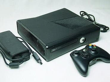 U ponudi XBOX 360. Konzola je vrlo korektno očuvana sa malim znakovima na lalafo.rs — 6 U ponudi XBOX 360. Konzola je vrlo korektno očuvana sa malim znakovima — 6