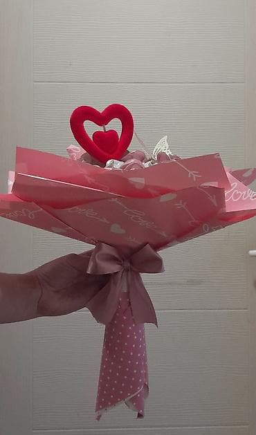 Romantičan buket od satenskih ruža – ručni rad - Raskošan aranžman od na lalafo.rs — 3 Romantičan buket od satenskih ruža – ručni rad - Raskošan aranžman od — 3