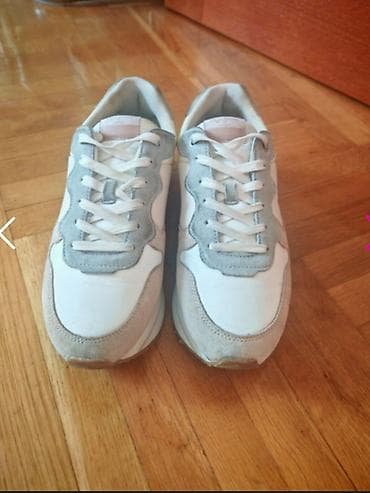 Pepe Jeans ženske patike – retro-sport model - Brend i oznake: Pepe na lalafo.rs — 2 Pepe Jeans ženske patike – retro-sport model - Brend i oznake: Pepe — 2