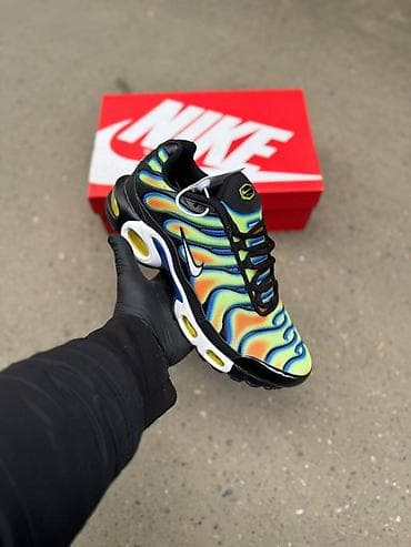 Nike air max tn patike A klasa NOVO Novo Brojevi 41 do 46 fb Moja na lalafo.rs Nike air max tn patike A klasa NOVO Novo Brojevi 41 do 46 fb Moja