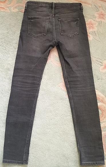 H&M HM skinny fit farmerke za devojcice, crne, sa štrasom sa at lalafo.rs — 4 H&M HM skinny fit farmerke za devojcice, crne, sa štrasom sa — 4