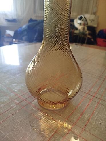 Abazur sirma staklo cilindar za petrolej lampu.Ukupna vsina oko 24,5 at lalafo.rs — 7 Abazur sirma staklo cilindar za petrolej lampu.Ukupna vsina oko 24,5 — 7