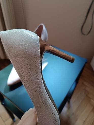 Women's Footwear: Na prodaju elegantne cipele, broj 39 Nošene dva puta, u odličnom at lalafo.rs — 4 Women's Footwear: Na prodaju elegantne cipele, broj 39 Nošene dva puta, u odličnom — 4