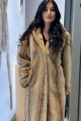 Naslov: Nova prelepa bunda od S do XL — Cena: 12.700 din Opis na lalafo.rs Naslov: Nova prelepa bunda od S do XL — Cena: 12.700 din Opis