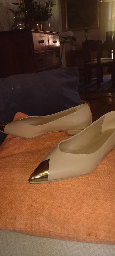 Elegantne ženske baletanke/cipele sa niskom štiklom - Boja: bež/nude - na lalafo.rs — 3 Elegantne ženske baletanke/cipele sa niskom štiklom - Boja: bež/nude - — 3