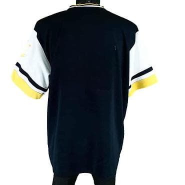 Dres bone.ny, vel. Xl, east coast marka: bone.ny veličina: xl na lalafo.rs — 5 Dres bone.ny, vel. Xl, east coast marka: bone.ny veličina: xl — 5