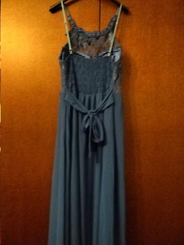 dve suknje po: Duga svečana haljina u plavoj nijansi. - Model 1: bez rukava, V‑izrez at lalafo.rs — 3 dve suknje po: Duga svečana haljina u plavoj nijansi. - Model 1: bez rukava, V‑izrez — 3