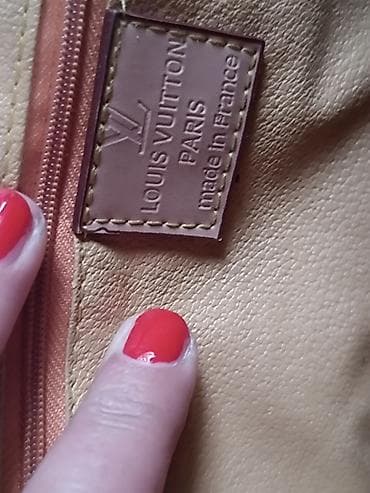 SNIZENO!!!Luis Vuitton tasna. Bez nedostataka . 26x16x6cm. Kai's at lalafo.rs — 7 SNIZENO!!!Luis Vuitton tasna. Bez nedostataka . 26x16x6cm. Kai's — 7