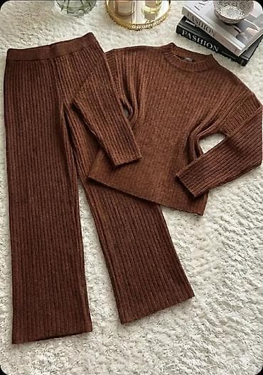 Pleten komplet za udobno svakodnevno nošenje: džemper + pantalone na lalafo.rs — 4 Pleten komplet za udobno svakodnevno nošenje: džemper + pantalone — 4