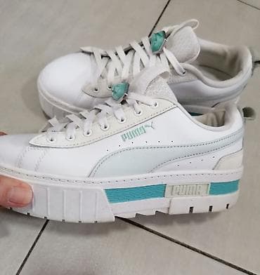 Original Puma kožne patike
nošene očuvane
br 38 na lalafo.rs — 2 Original Puma kožne patike
nošene očuvane
br 38 — 2